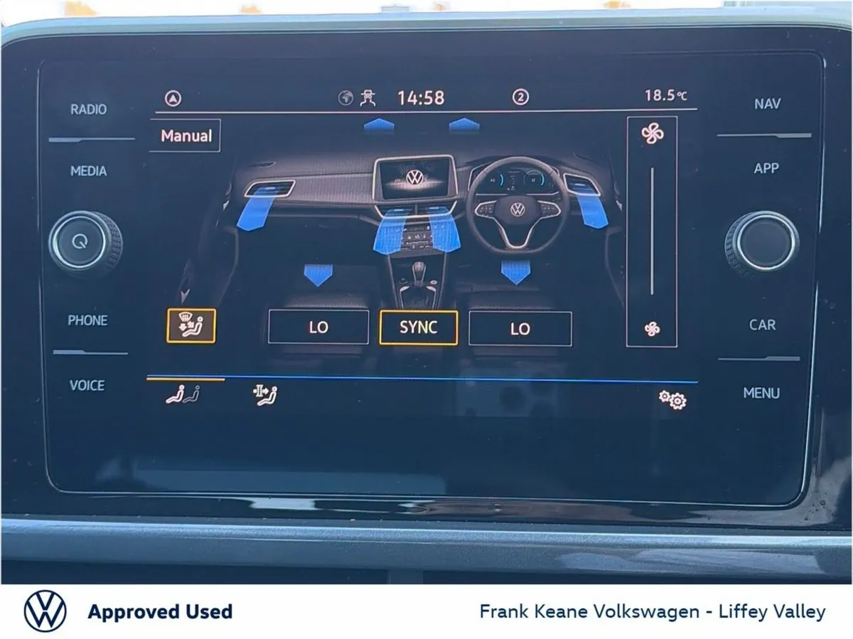 Volkswagen T-Roc SUV, Petrol, 2023, Red