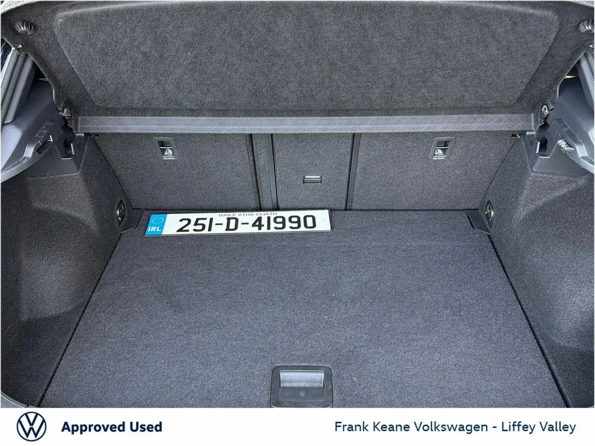 Volkswagen T-Roc SUV, Petrol, 2025, Black