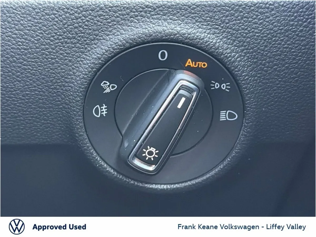 Volkswagen T-Roc SUV, Petrol, 2025, Black