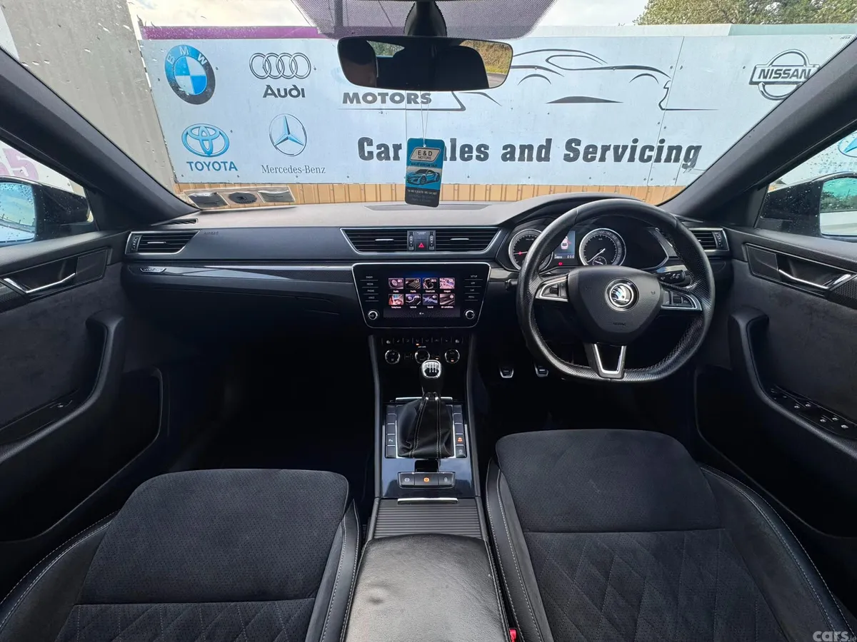 Skoda Superb Saloon, Diesel, 2018, White