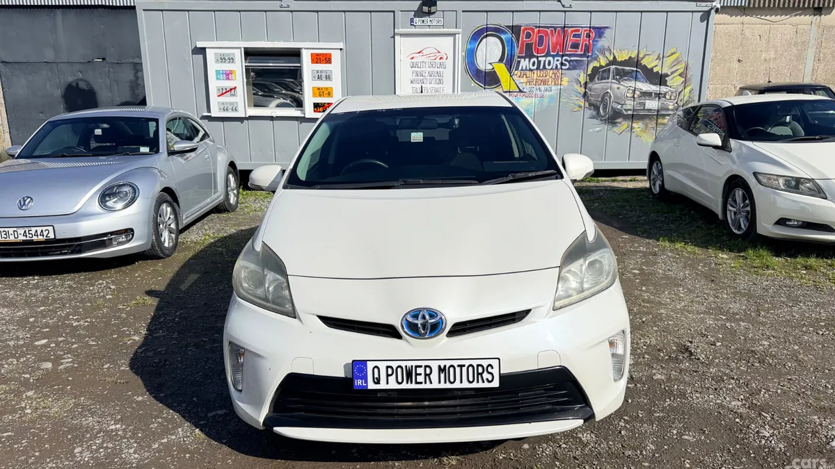 Toyota Prius Hatchback, Petrol Hybrid, 2014, White