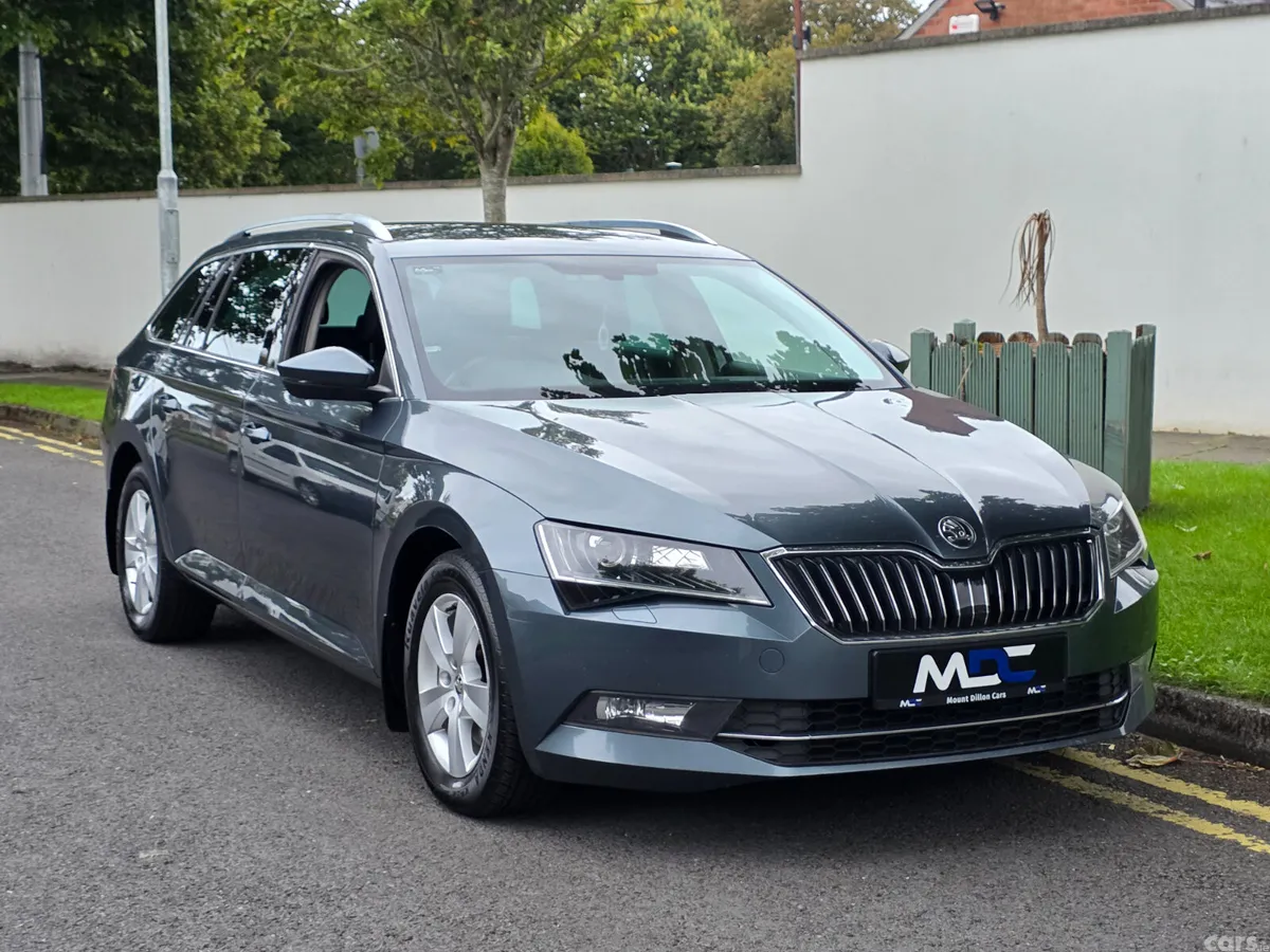 Skoda Superb Estate, Diesel, 2018, Grey