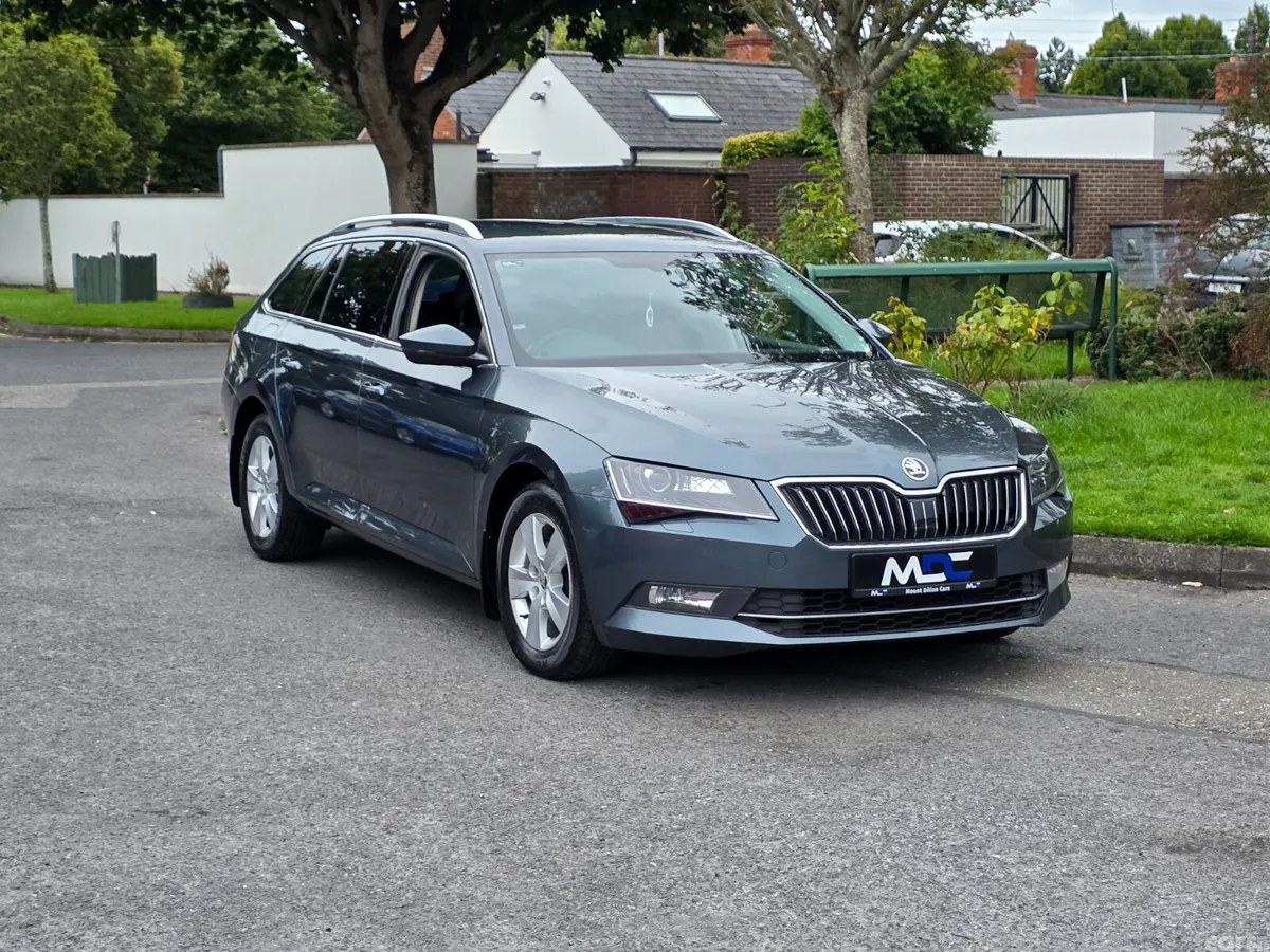 Skoda Superb Estate, Diesel, 2018, Grey