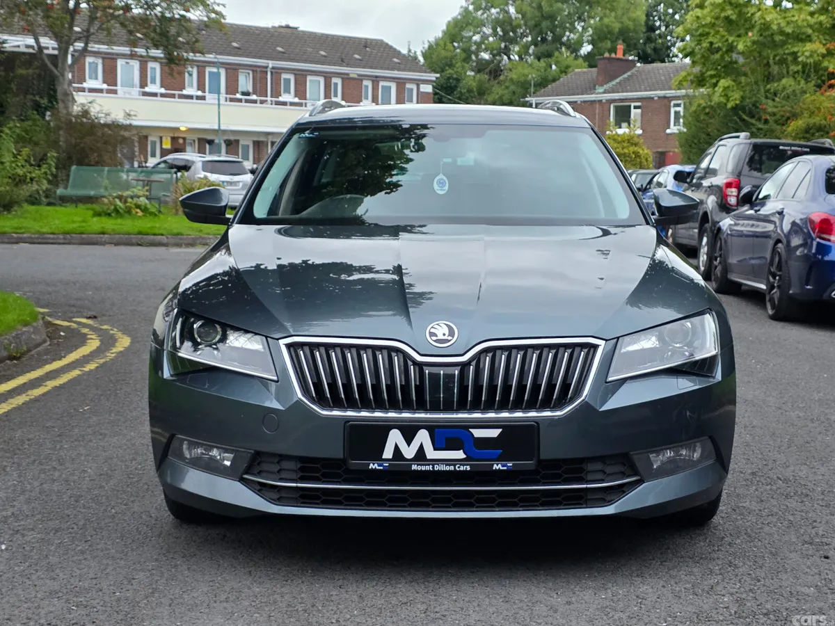 Skoda Superb Estate, Diesel, 2018, Grey