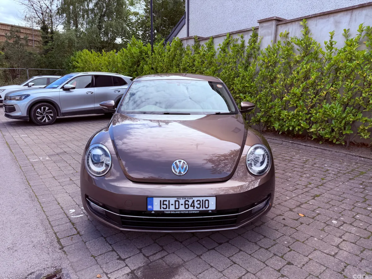 Volkswagen Beetle Hatchback, Petrol, 2015, Brown