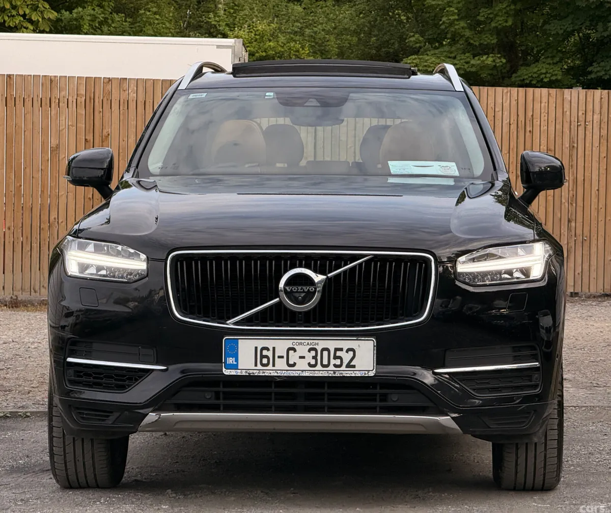 Volvo XC90 SUV, Petrol Plug-in Hybrid, 2016, Black
