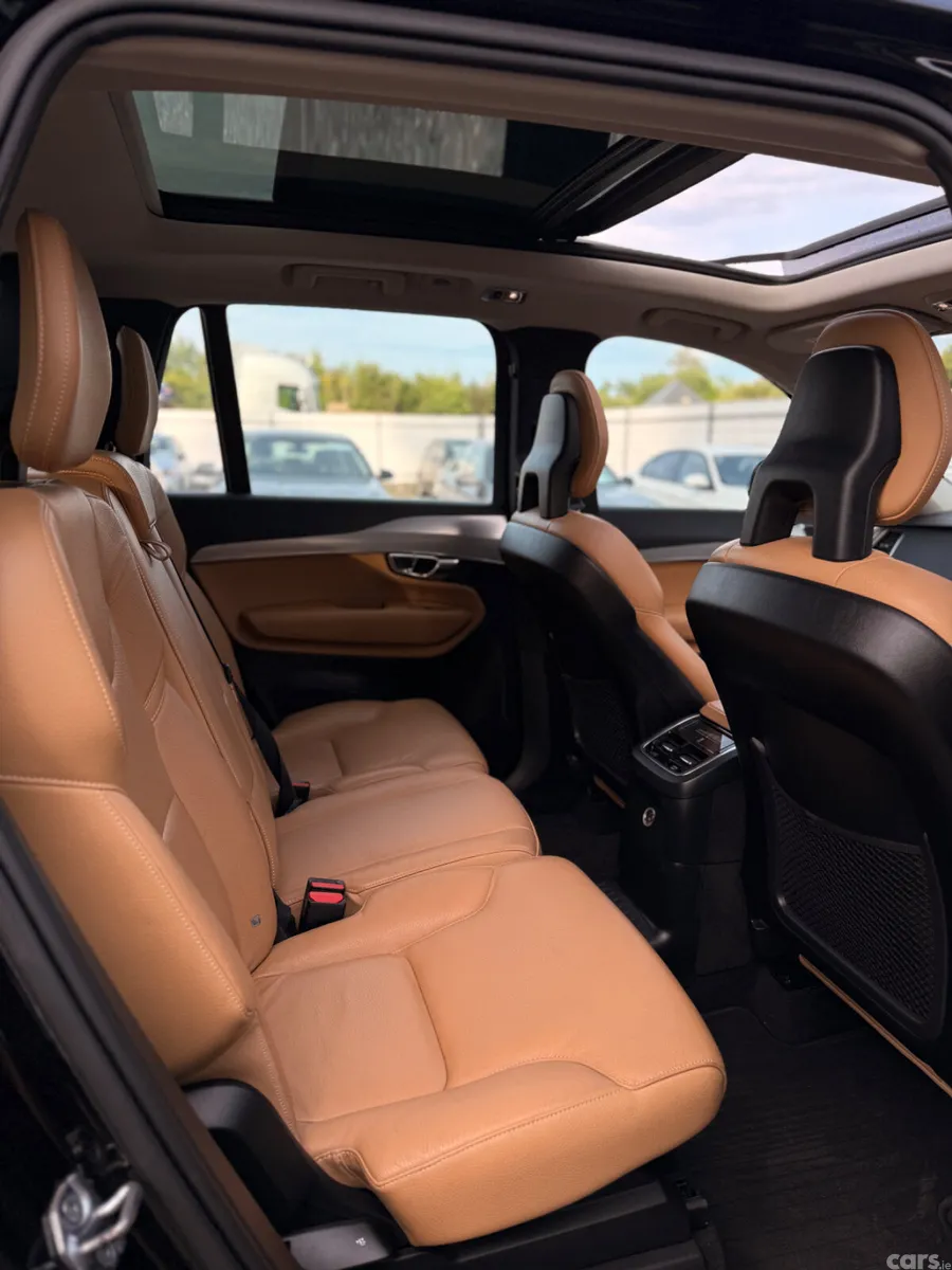 Volvo XC90 SUV, Petrol Plug-in Hybrid, 2016, Black