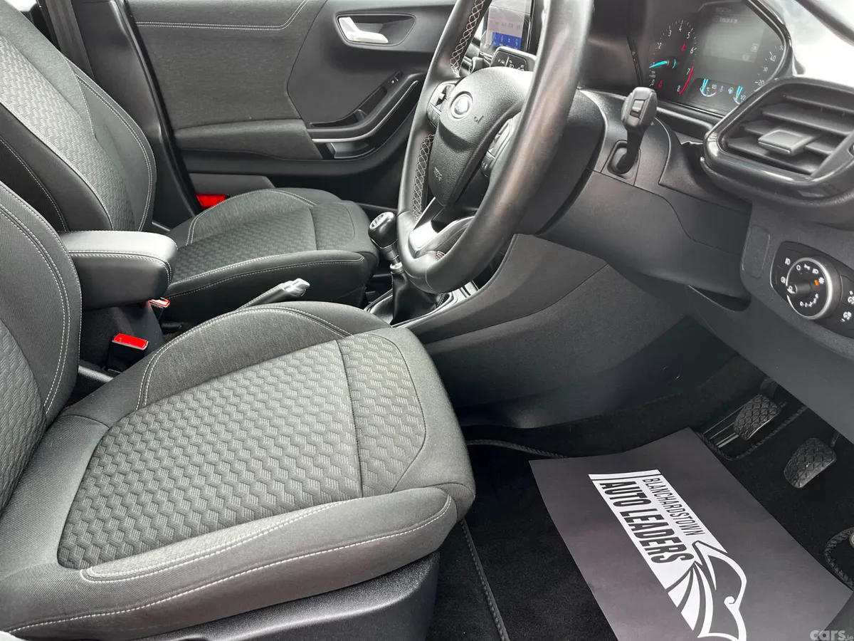 Ford Puma SUV, Petrol Hybrid, 2020, Black