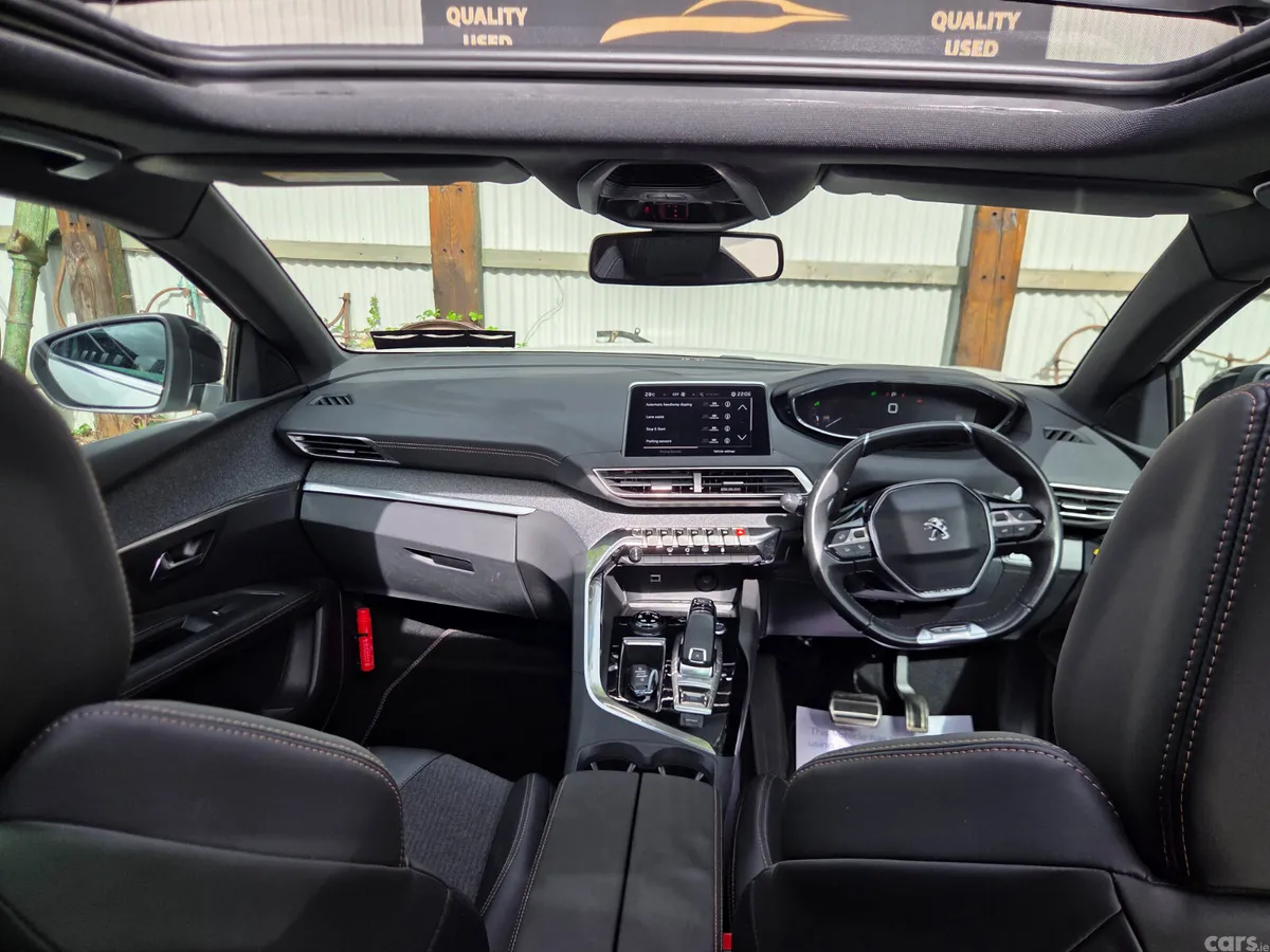 Peugeot 3008 SUV, Petrol, 2017, White