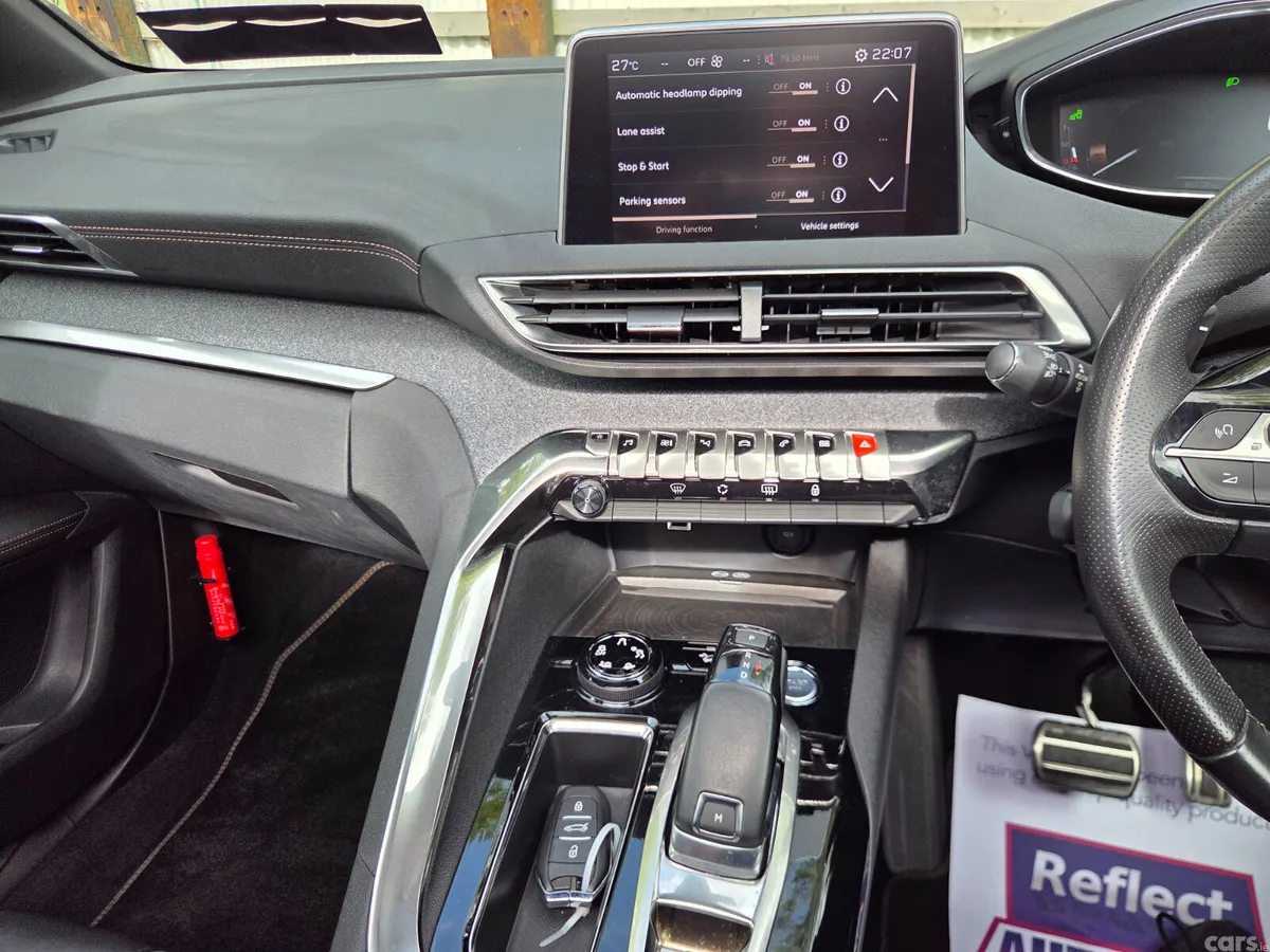 Peugeot 3008 SUV, Petrol, 2017, White