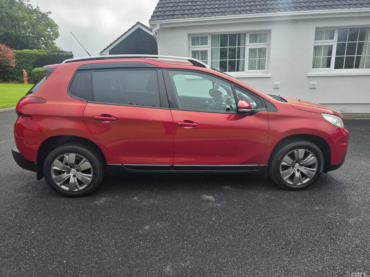 Peugeot 2008 Estate, Diesel, 2017, Red