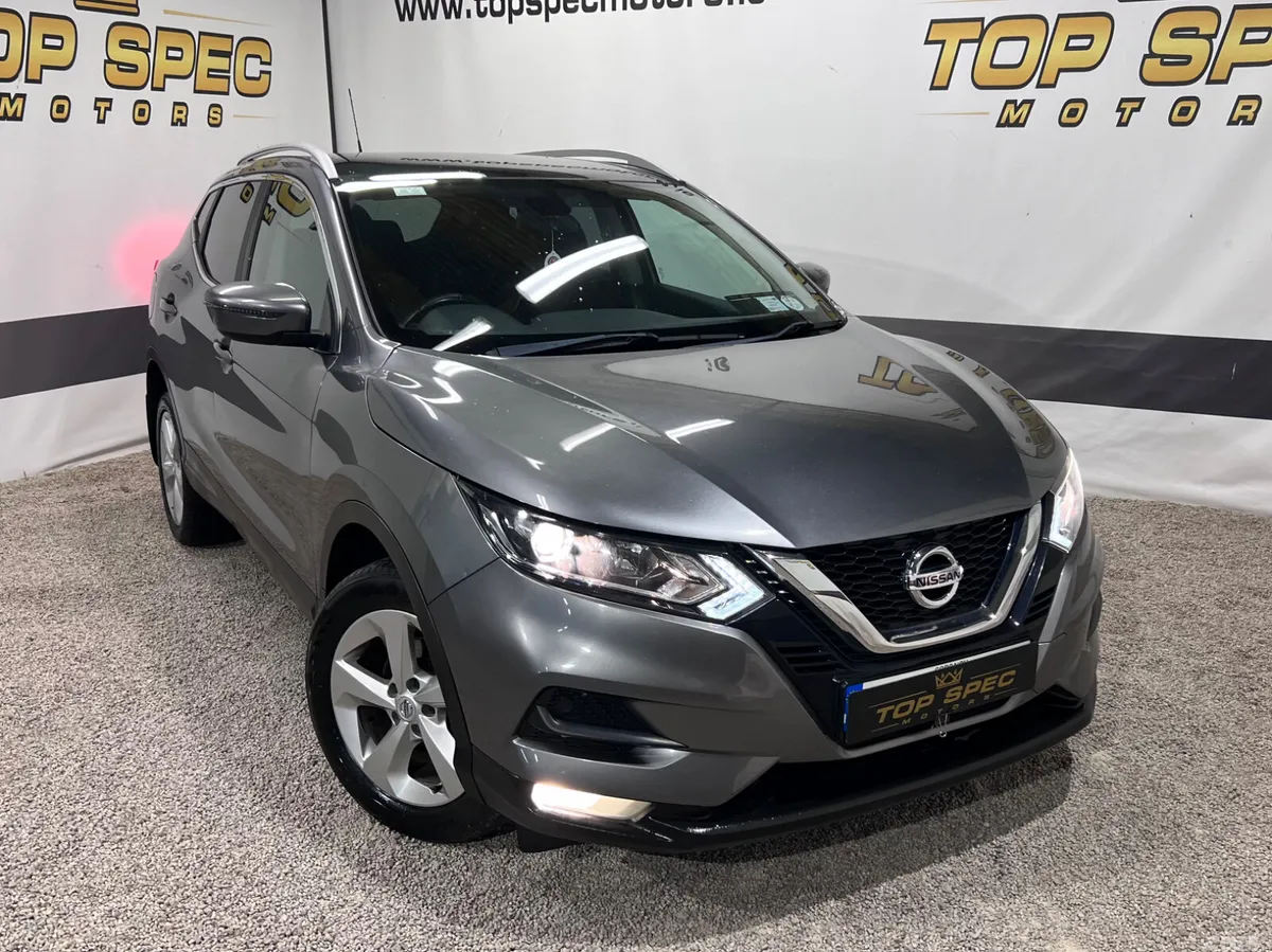 Nissan Qashqai MPV, Diesel, 2021, Grey