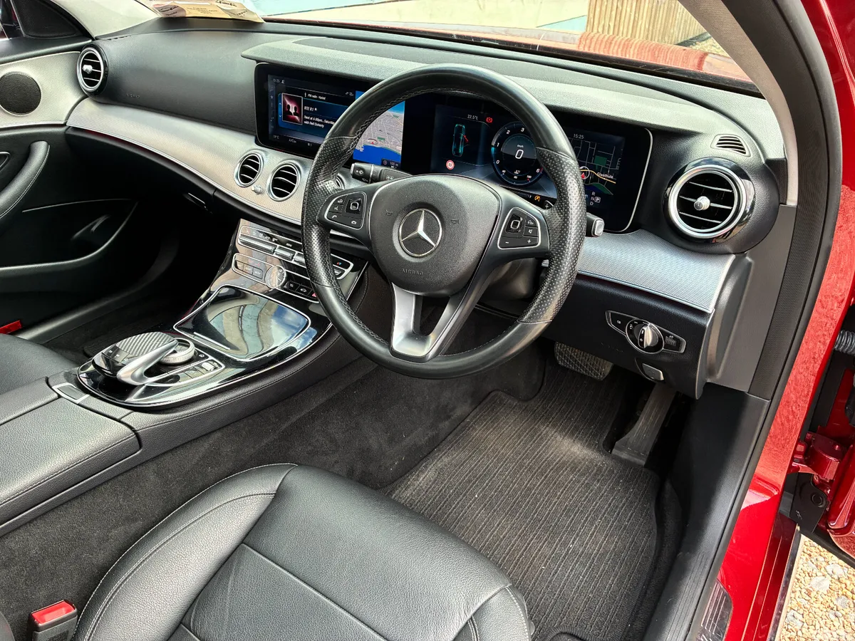 Mercedes-Benz E-Class Saloon, Diesel, 2016, Red