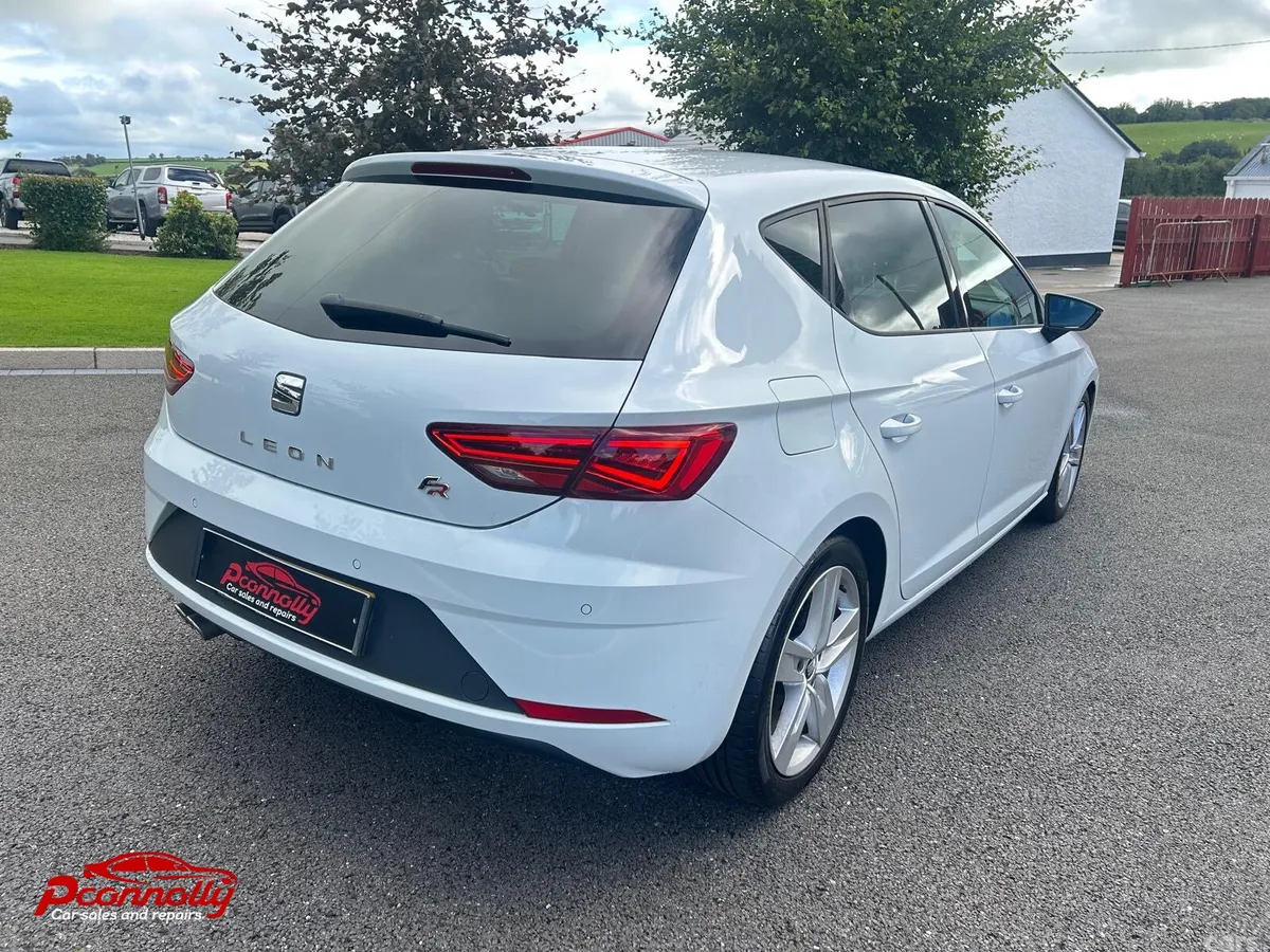 SEAT Leon Hatchback, Diesel, 2019, White