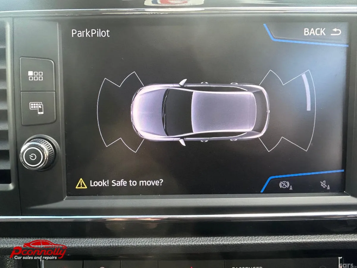 SEAT Leon Hatchback, Diesel, 2019, White