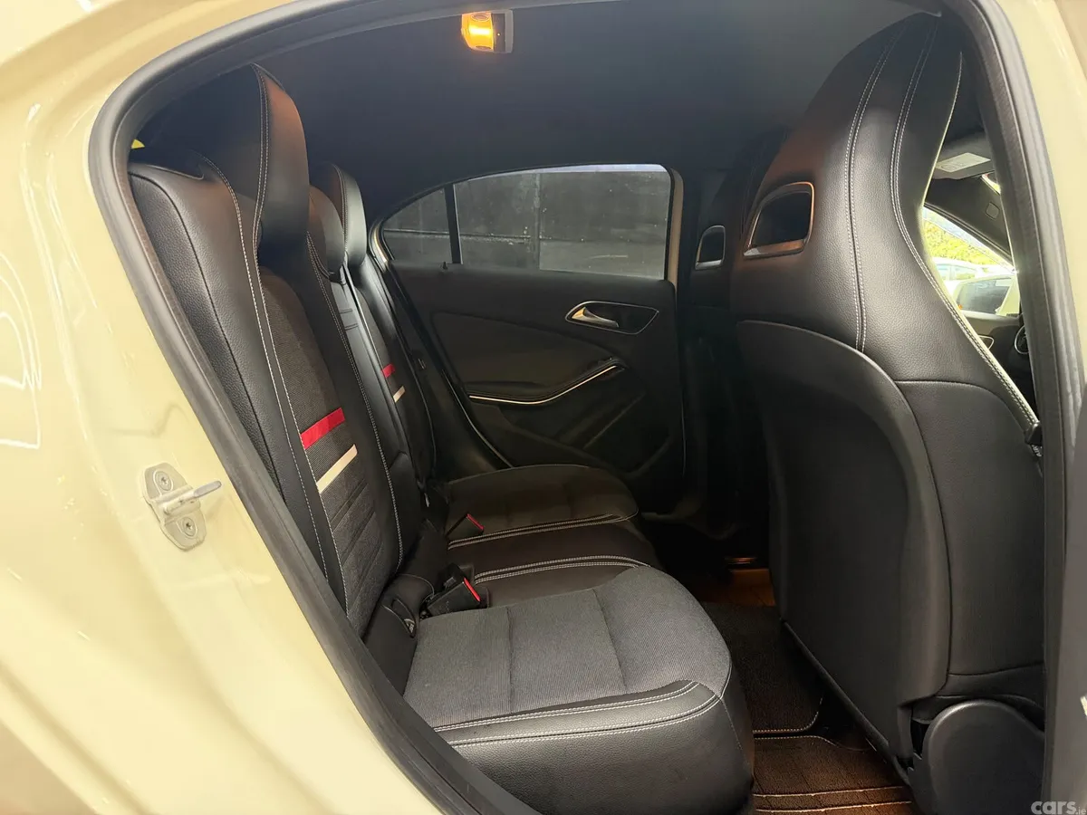 Mercedes-Benz A-Class Hatchback, Petrol, 2015, White