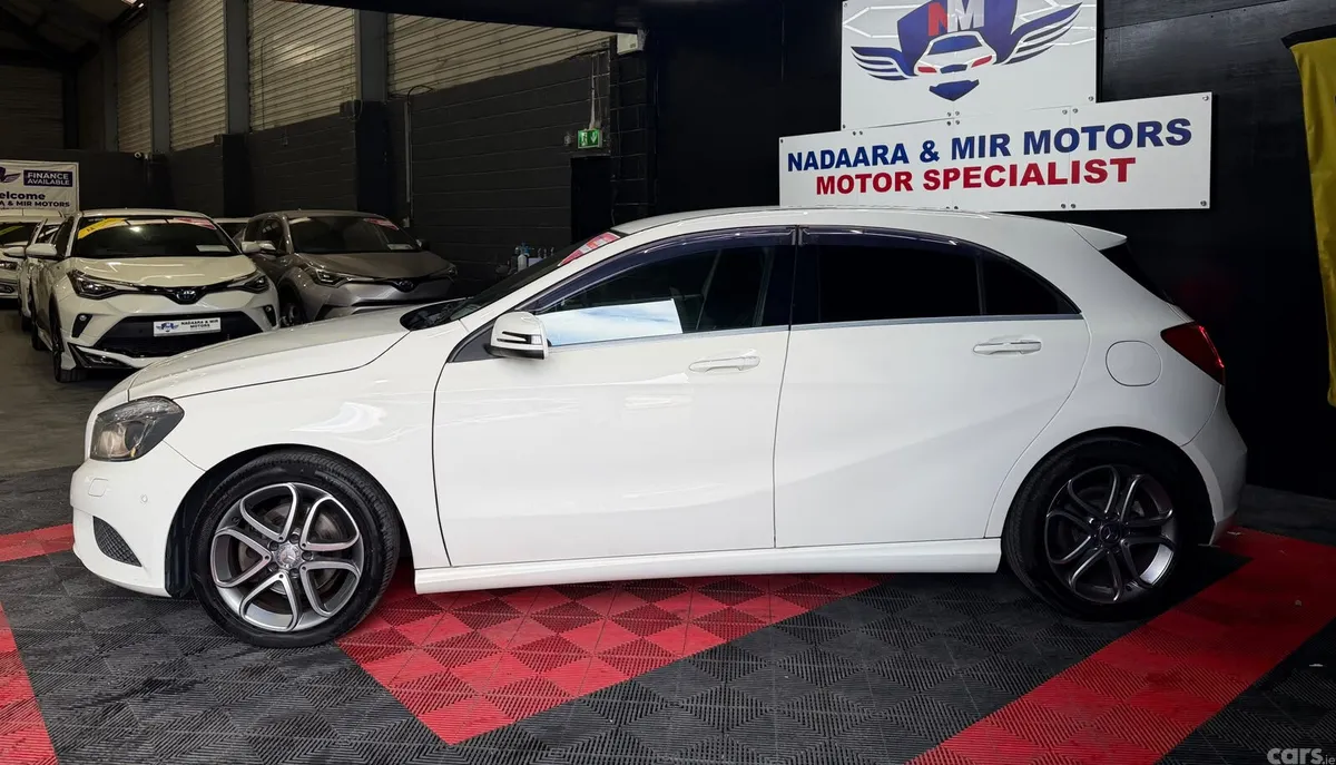 Mercedes-Benz A-Class Hatchback, Petrol, 2015, White