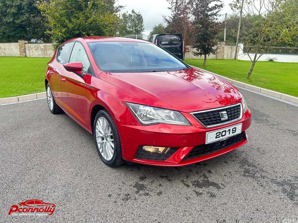 SEAT Leon Hatchback, Diesel, 2019, Red