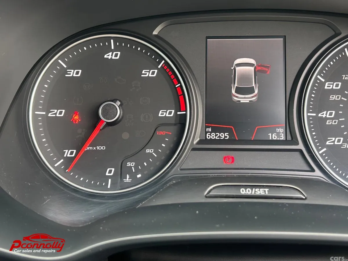 SEAT Leon Hatchback, Diesel, 2019, Red