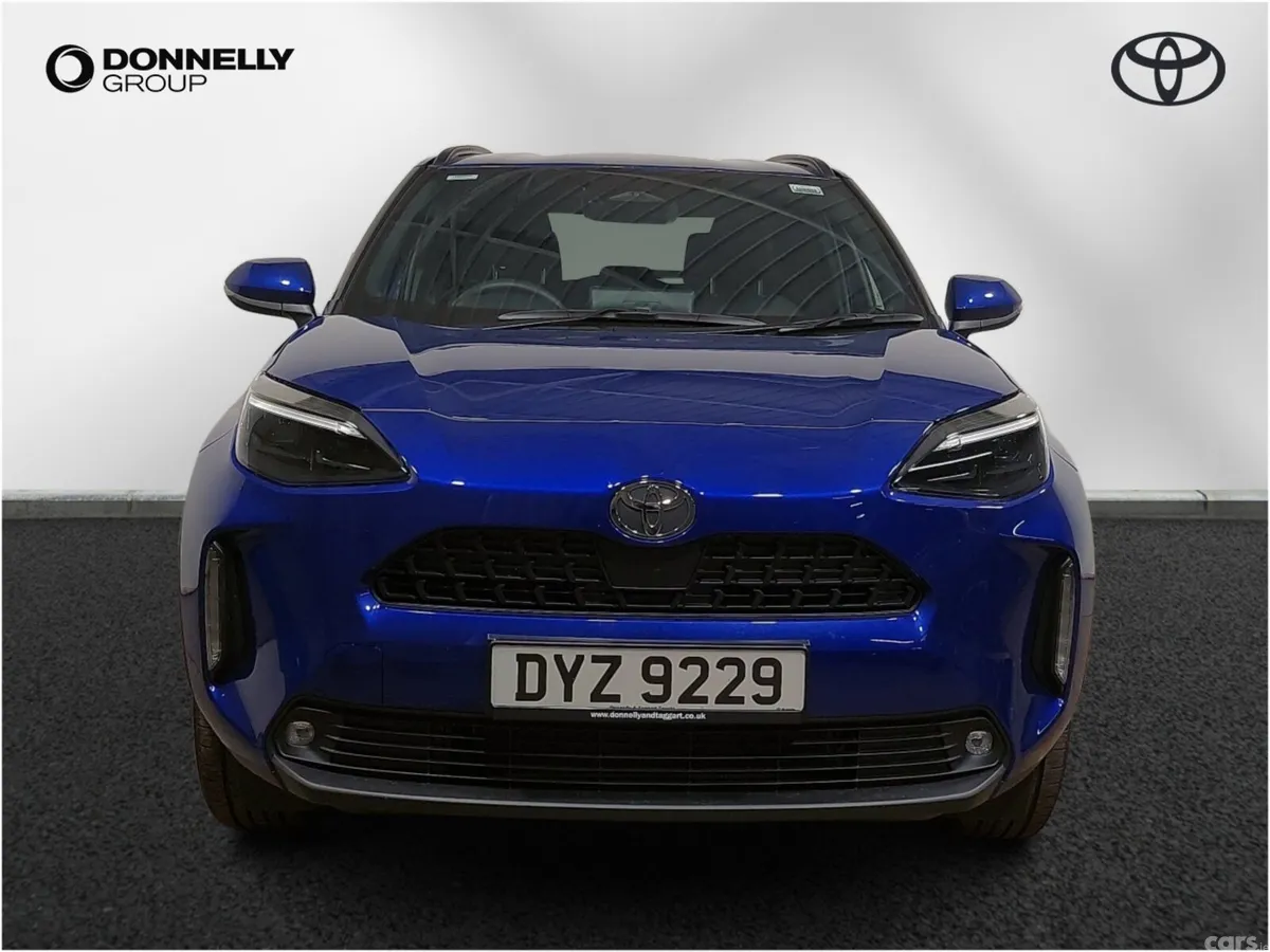 Toyota Yaris Cross Estate, Petrol Hybrid, 2026, Blue