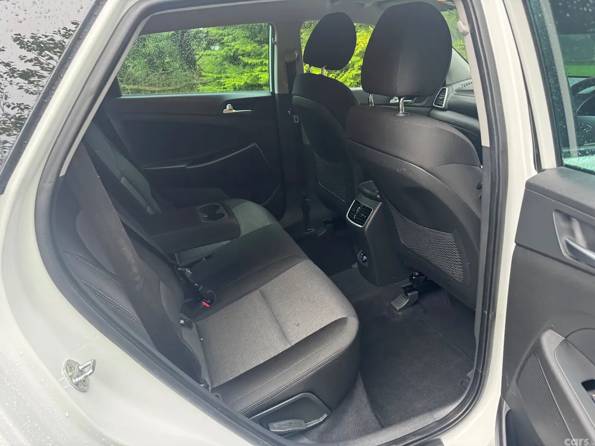 Hyundai Tucson SUV, Diesel, 2019, White
