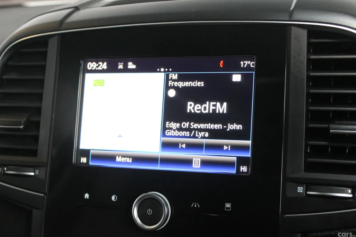 Renault Koleos SUV, Diesel, 2019, Red