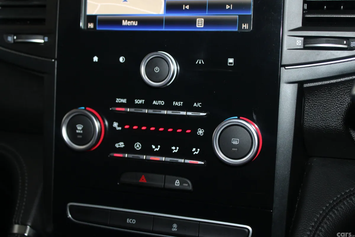 Renault Koleos SUV, Diesel, 2019, Red