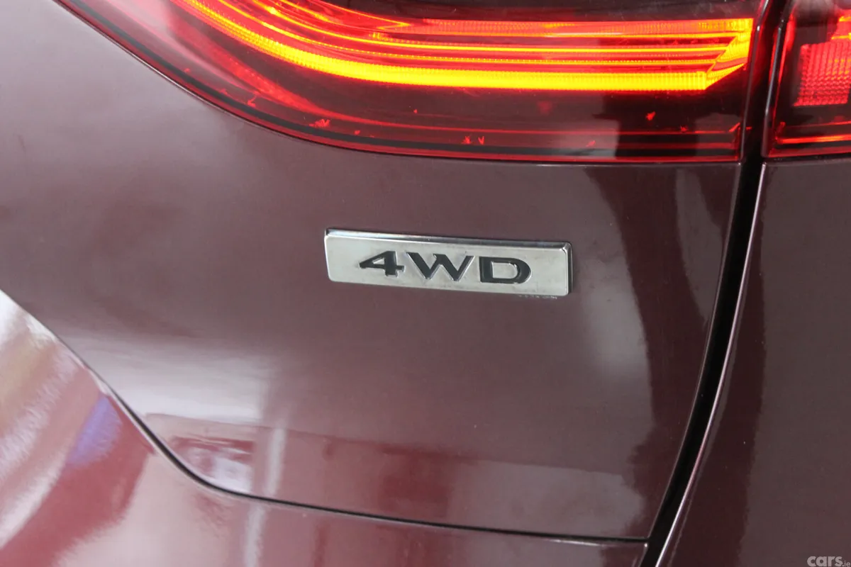 Renault Koleos SUV, Diesel, 2019, Red
