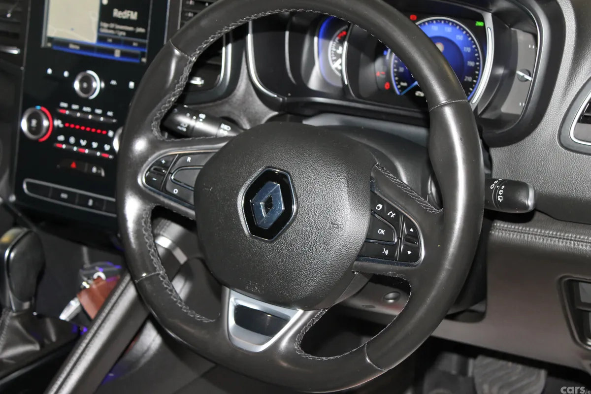 Renault Koleos SUV, Diesel, 2019, Red