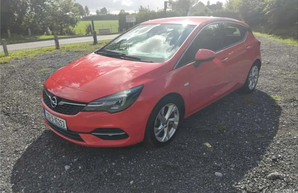 Opel Astra Hatchback, Petrol, 2020, Red