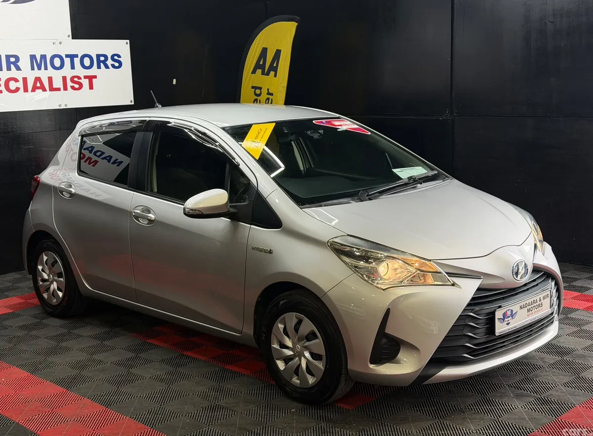 Toyota Vitz Hatchback, Petrol Hybrid, 2017, Silver