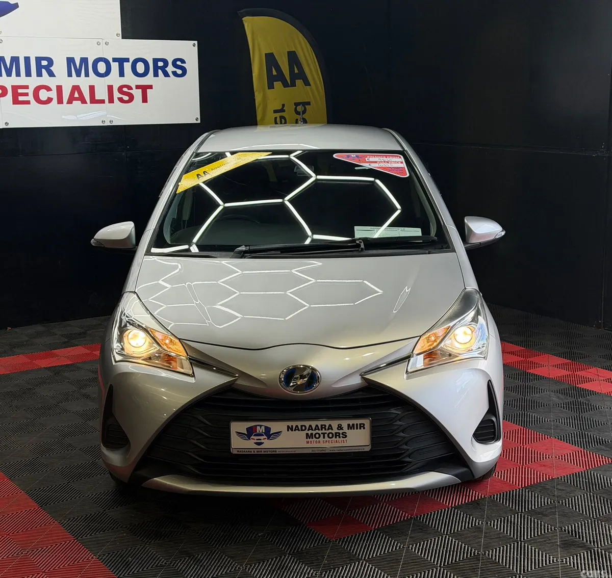 Toyota Vitz Hatchback, Petrol Hybrid, 2017, Silver