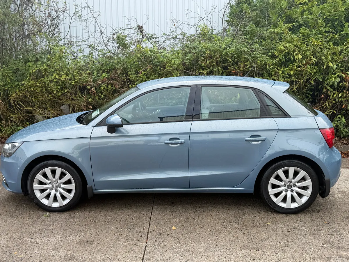 Audi A1 Hatchback, Diesel, 2012, Blue