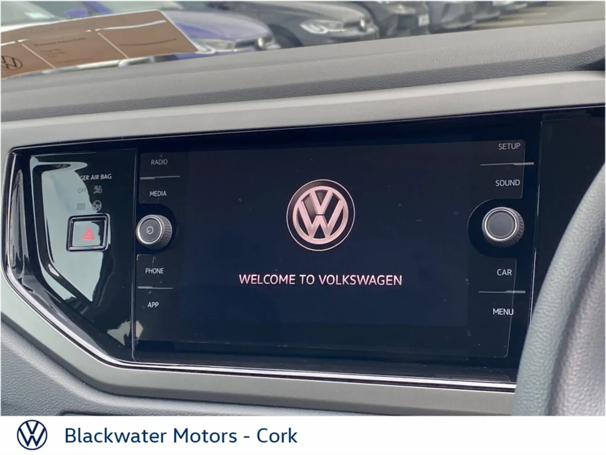 Volkswagen Polo Other, Petrol, 2019, White