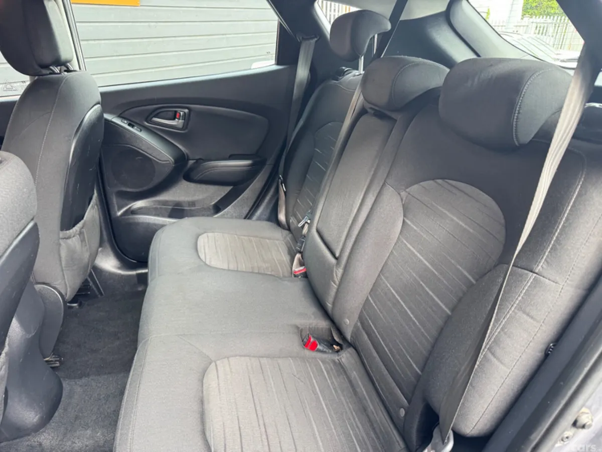 Hyundai ix35 MPV, Diesel, 2015, Grey