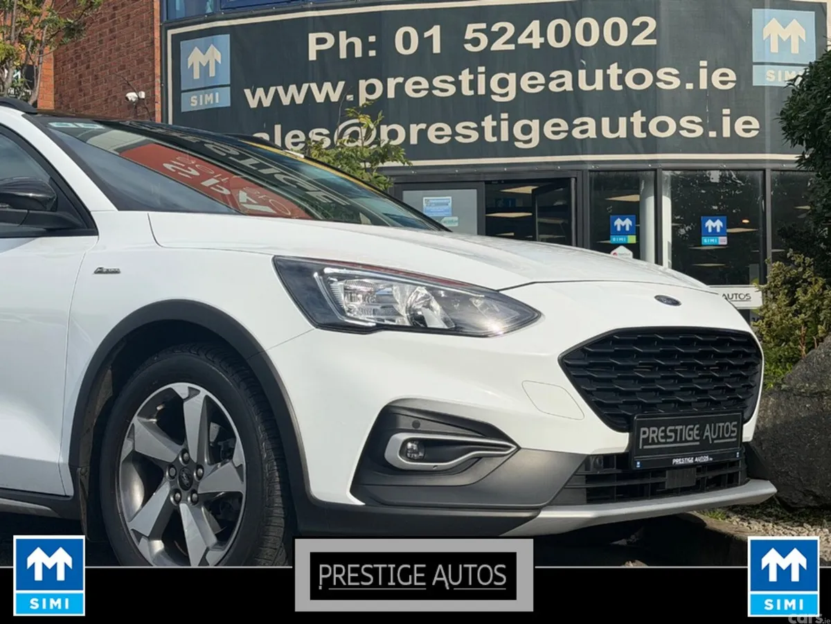 Ford Focus Hatchback, Petrol, 2021, White