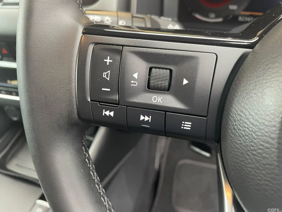 Nissan Qashqai MPV, Petrol Hybrid, 2024, Grey