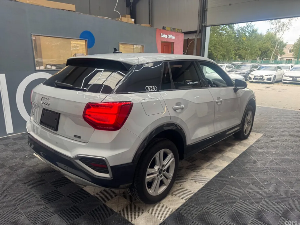 Audi Q2 SUV, Petrol, 2023, White