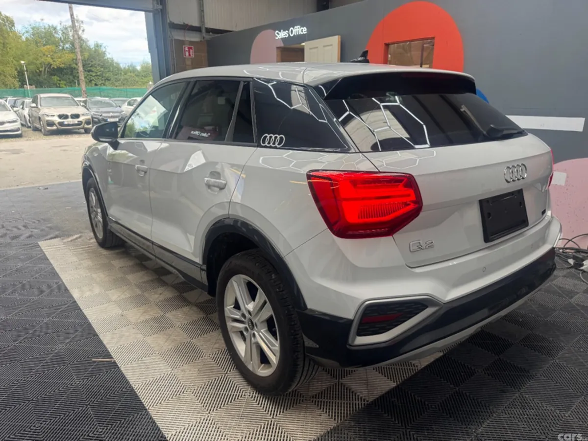 Audi Q2 SUV, Petrol, 2023, White