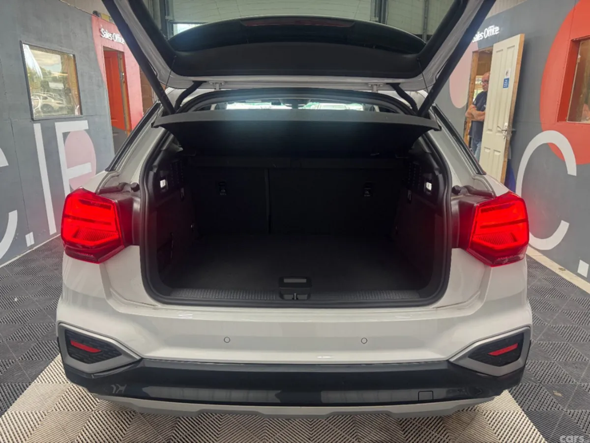 Audi Q2 SUV, Petrol, 2023, White