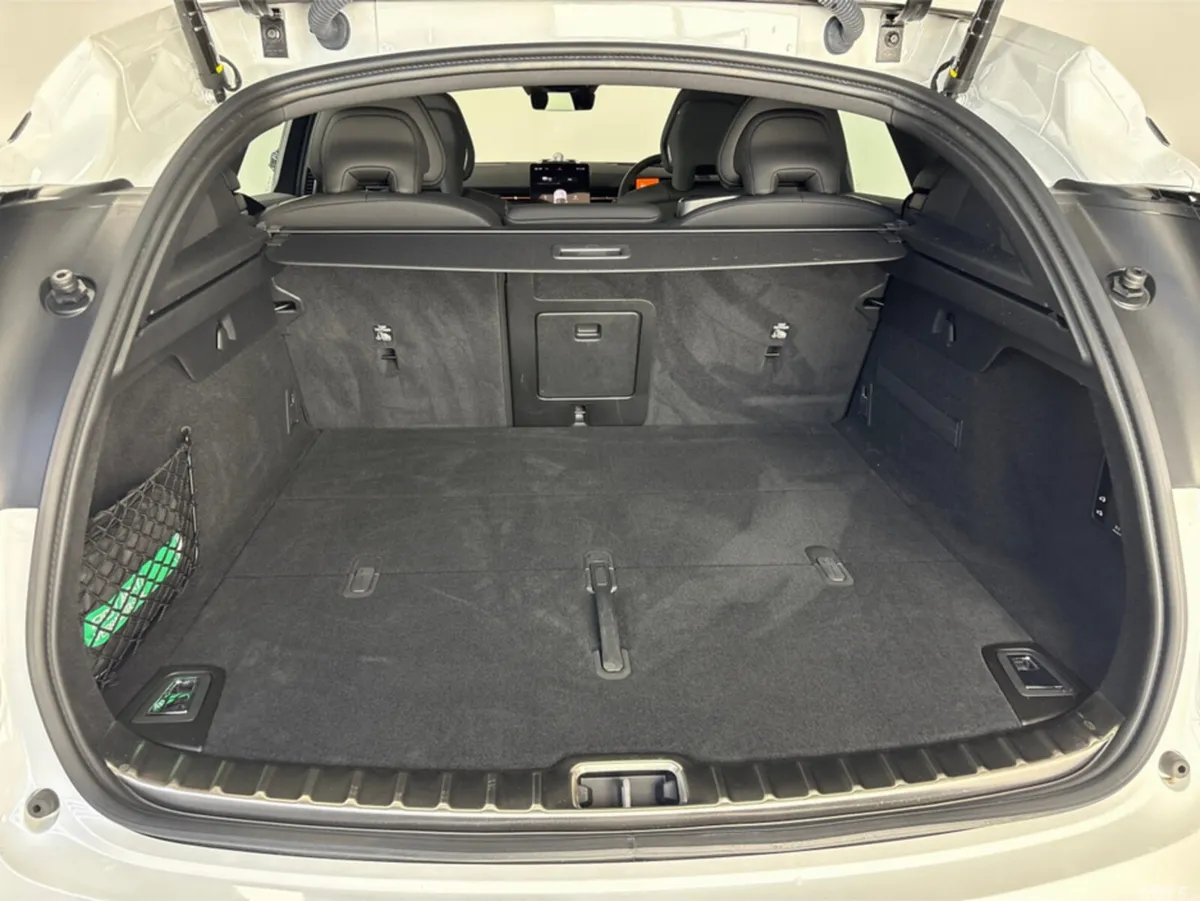 Polestar 3 Estate, Electric, 2025, White