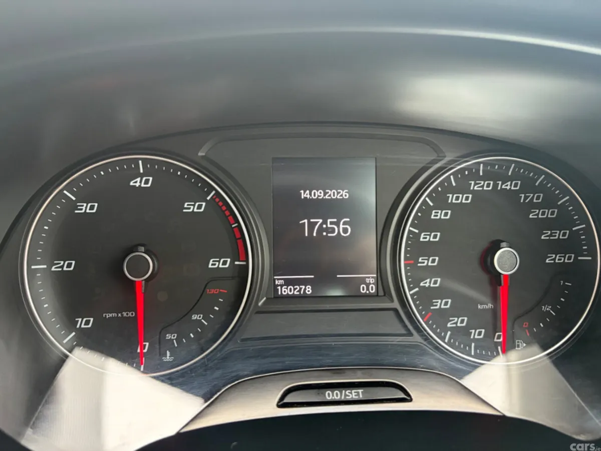 SEAT Leon Hatchback, Diesel, 2016, Grey