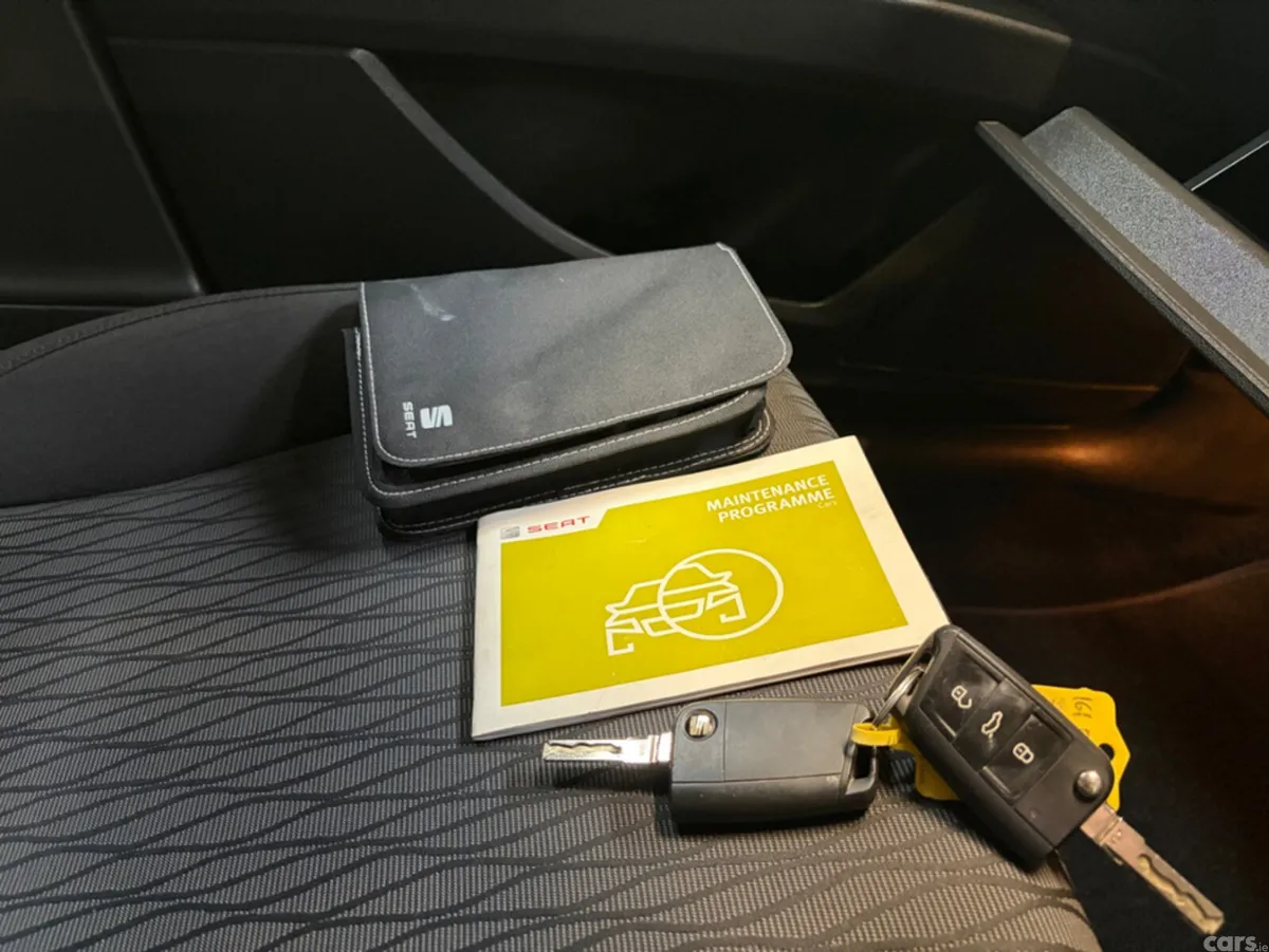 SEAT Leon Hatchback, Diesel, 2016, Grey