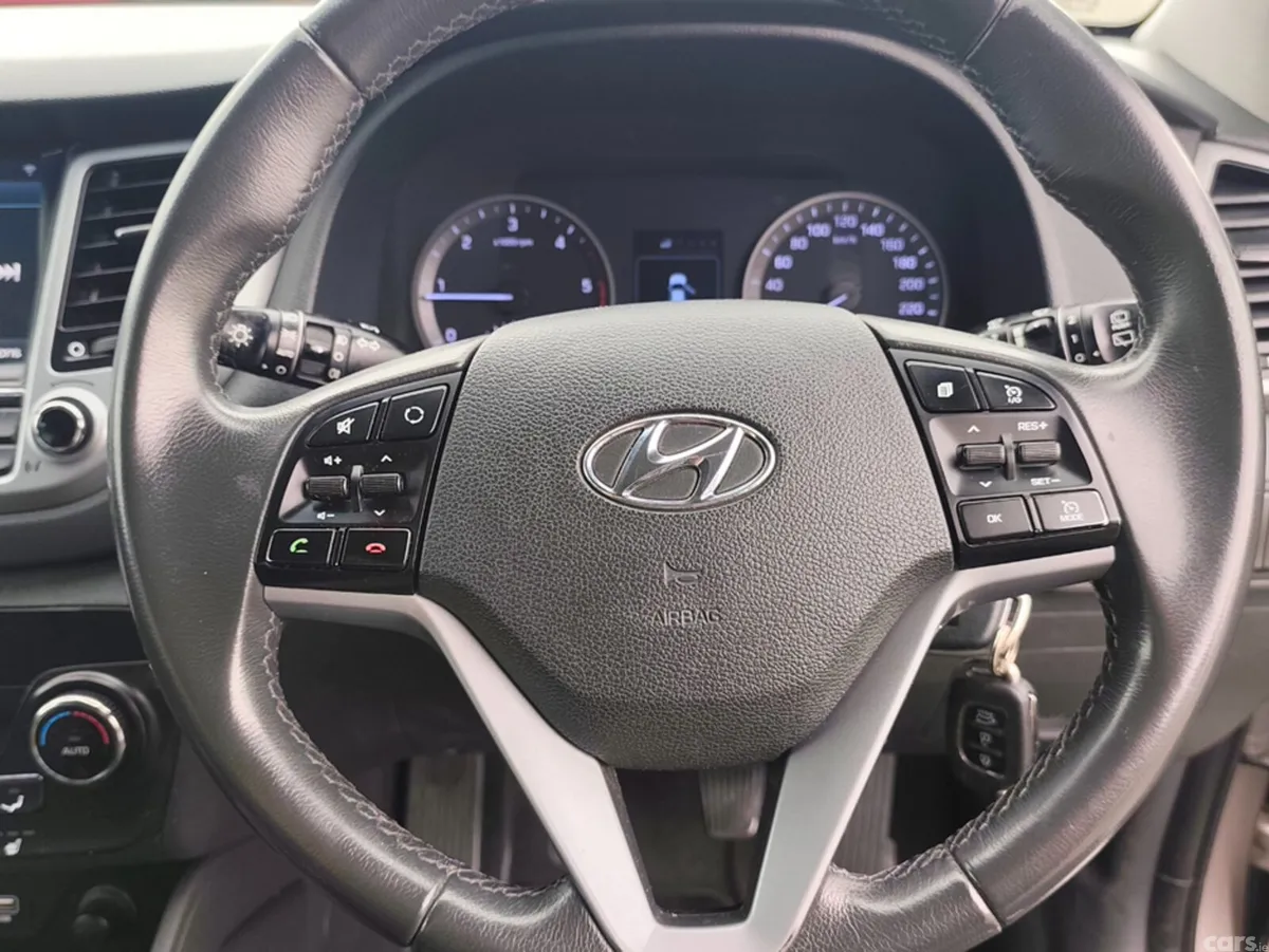 Hyundai Tucson MPV, Diesel, 2018, White