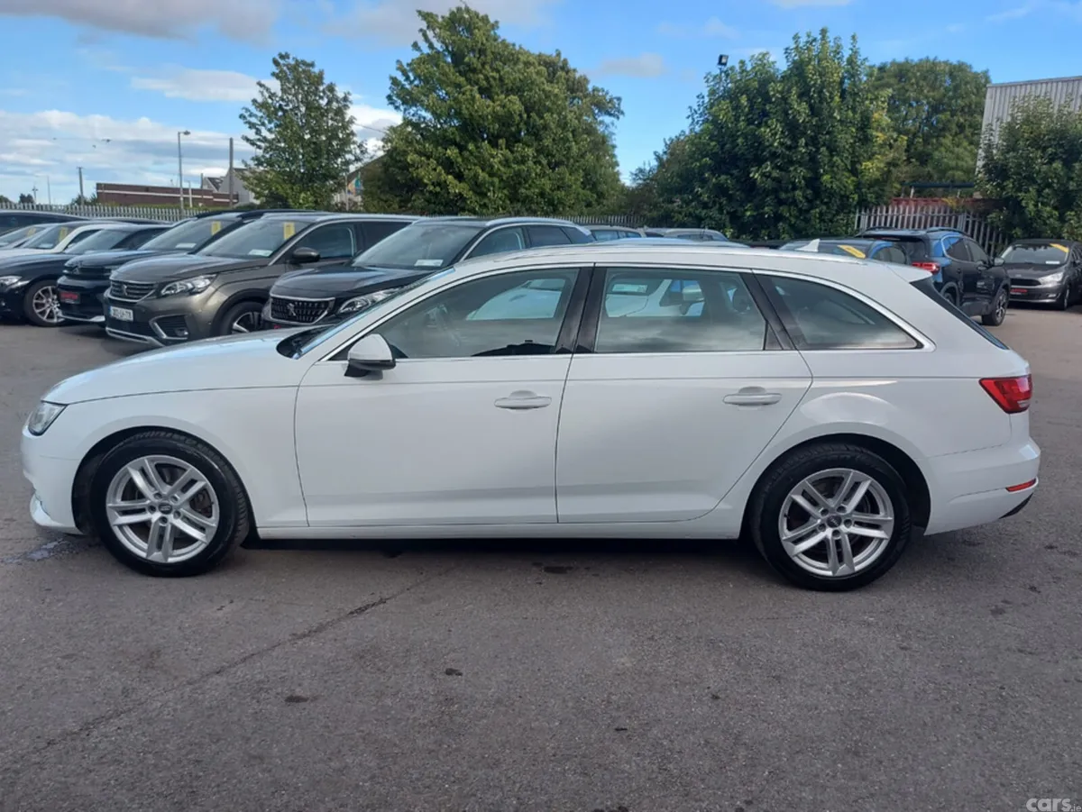 Audi A4 Estate, Diesel, 2017, White