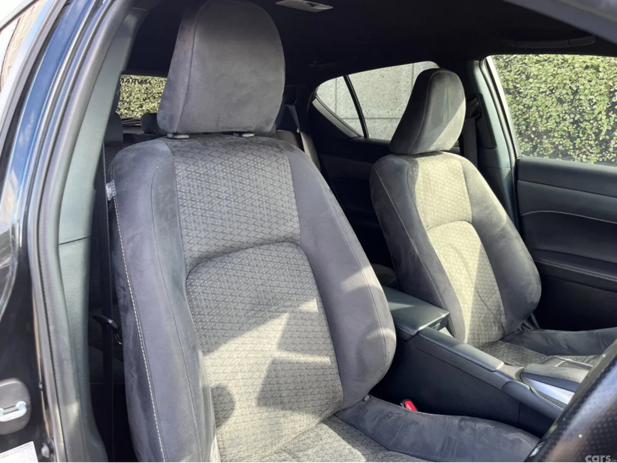 Lexus CT Hatchback, Petrol Hybrid, 2017, Black