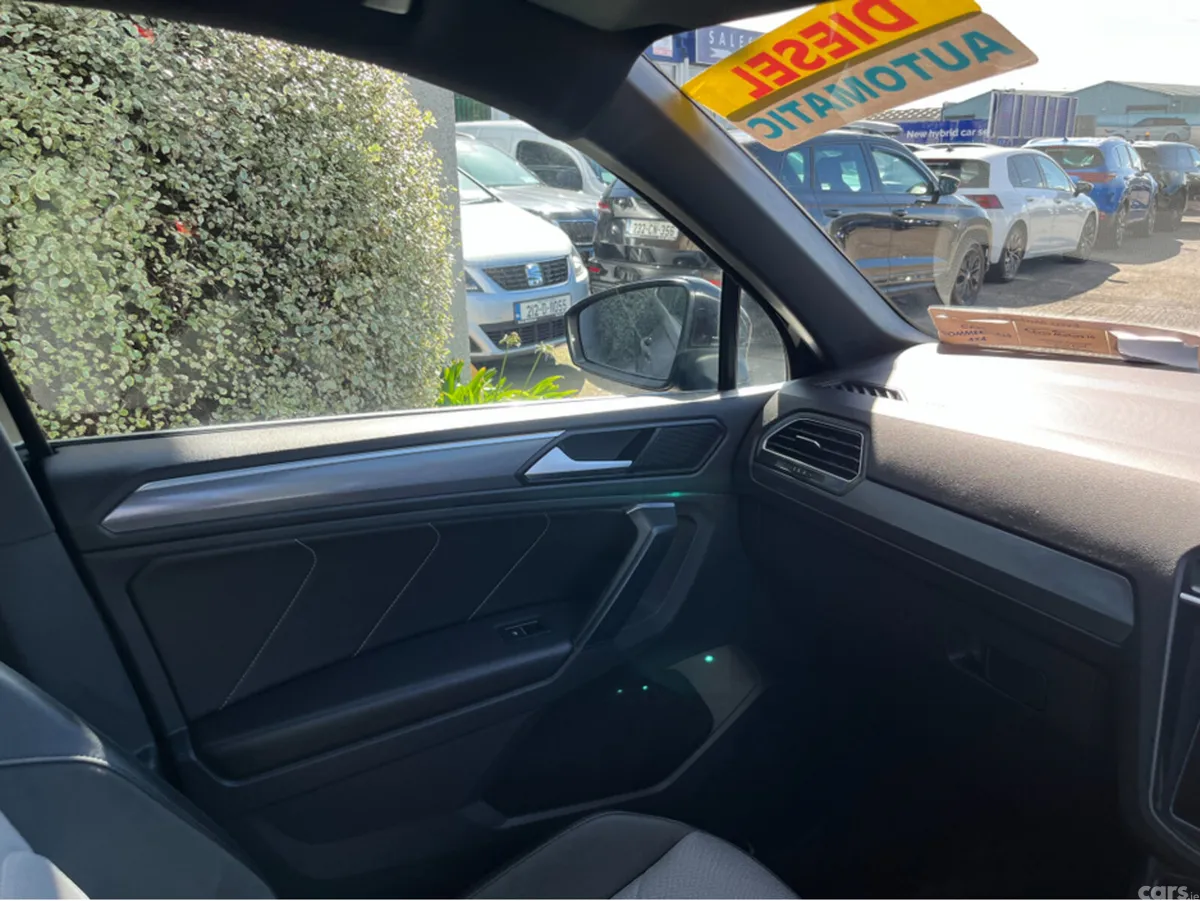 Volkswagen Tiguan SUV, Diesel, 2019, Black