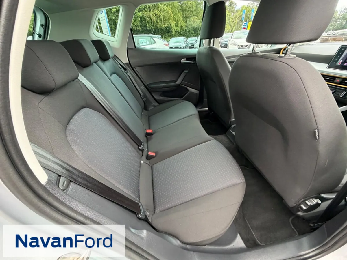 SEAT Arona SUV, Petrol, 2022, Grey