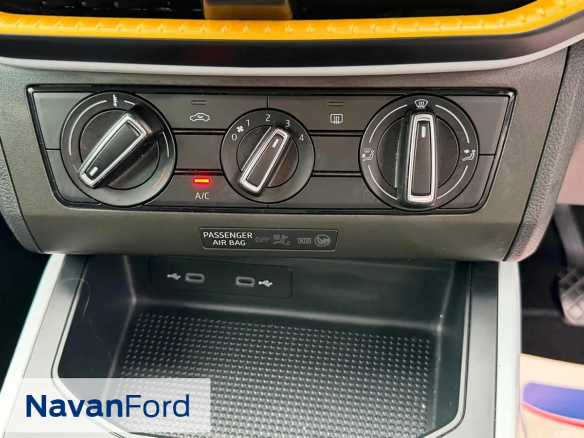 SEAT Arona SUV, Petrol, 2022, Grey