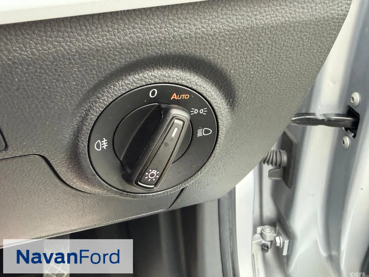 SEAT Arona SUV, Petrol, 2022, Grey